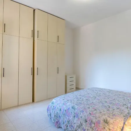 Al Mare Da Ce By Interhome Arma di Taggia