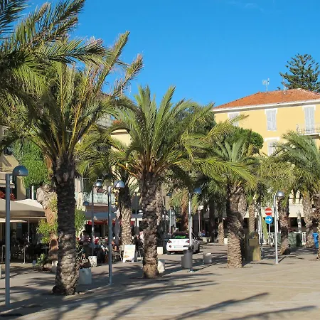 Al Mare Da Ce By Interhome Apartman Arma di Taggia